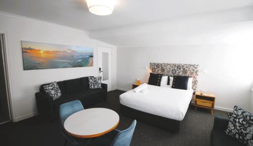 Suite with River View