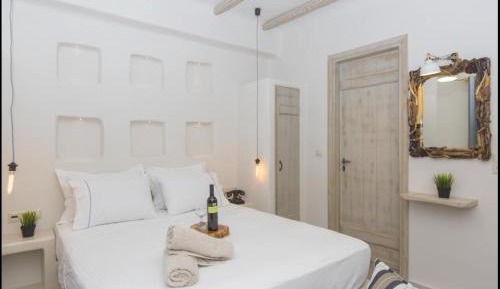Double Room with Pool View