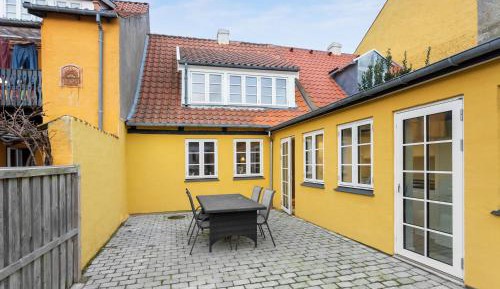 Three-Bedroom Vacation Home 