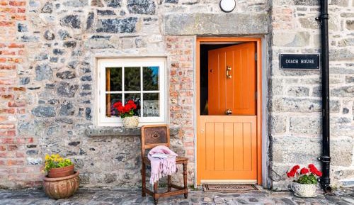 One-Bedroom Holiday Home