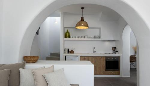 Premium Two-Bedroom House with Sea View-Split Level