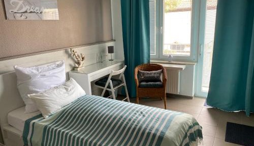 Single Room with Private Bathroom