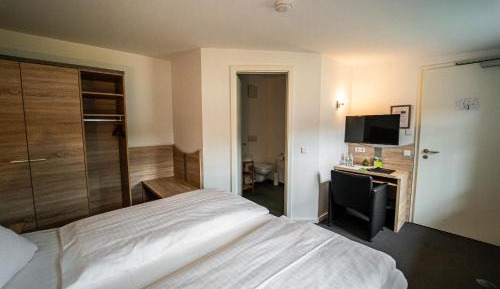 Small Double Room