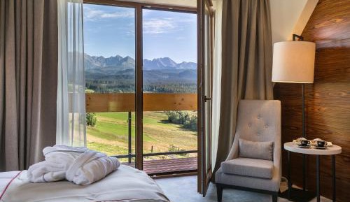 Double Room with Mountain View