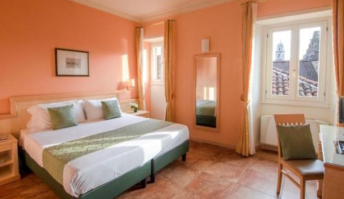 Superior Double or Twin Room with Partial Lake View