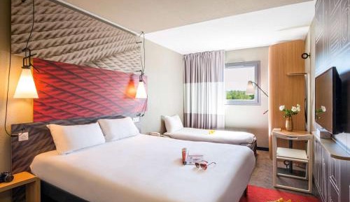 Standard Double Room with Sofa