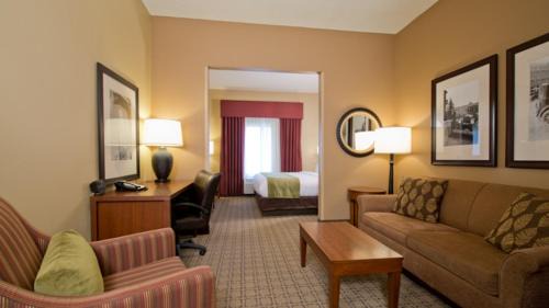 Standard King Room