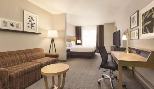King Suite with Sofa Bed - Non-Smoking