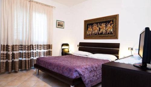 Basic Triple Room