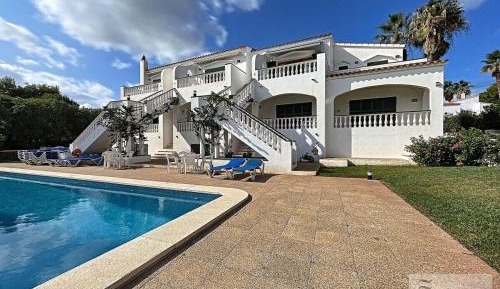 One-Bedroom Apartment with Pool View