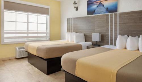Standard Double Room with Two Double Beds