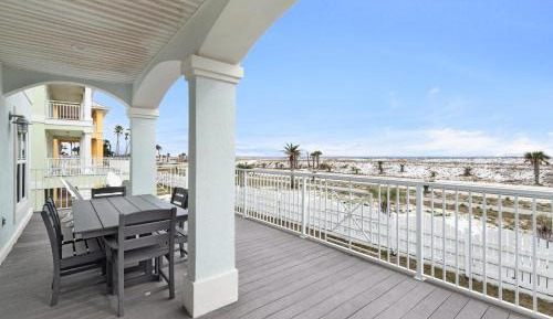 Four-Bedroom Vacation Home