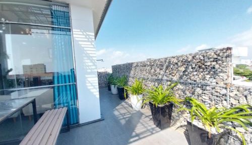 Studio Apartment with Sea View