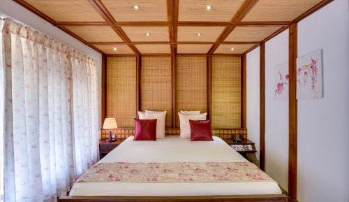 Sakura Suite Room with Full Board and Ayurvedic Treatments