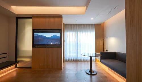 King Room with City View