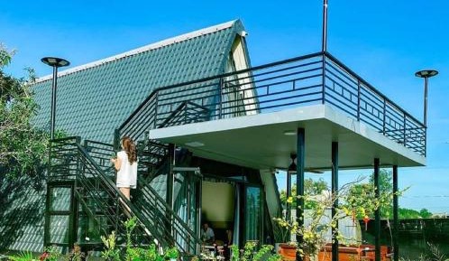 Apartment with Terrace