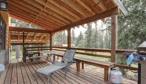 Three-Bedroom Holiday Home 