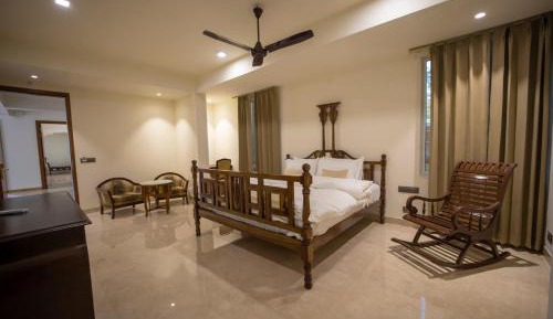 Deluxe Double or Twin Room