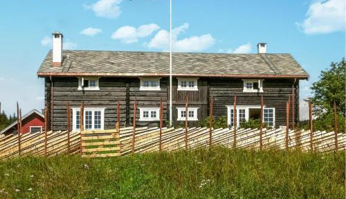 Four-Bedroom Holiday Home