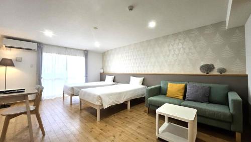 Standard Twin Room - 2F