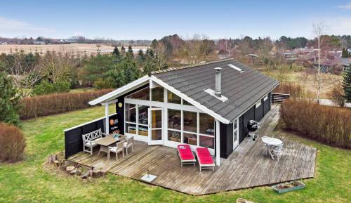 Two-Bedroom Holiday Home