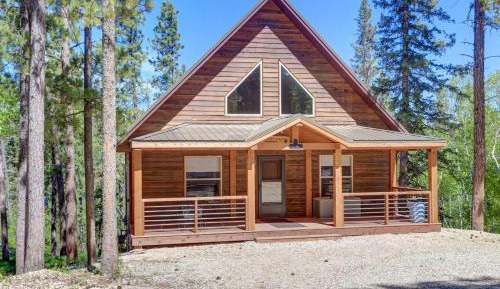 Four-Bedroom Holiday Home