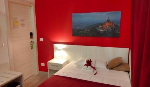 Double or Twin Room with Private Bathroom