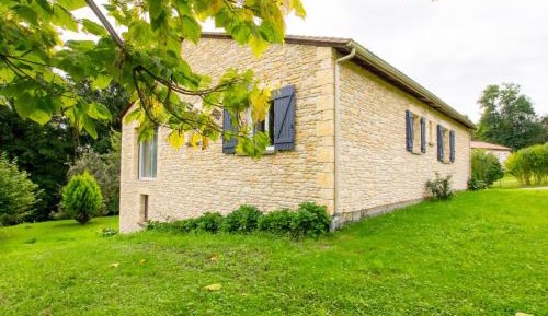 Holiday Home (6 Adults)