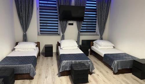 Apartment With Shared Bathroom