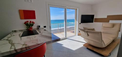 Apartment with Sea View
