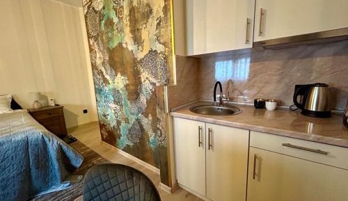 Deluxe Double Room with Extra Bed