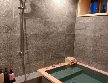 Japanese-Style Room