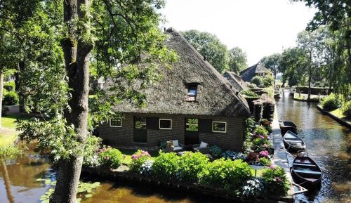 One-Bedroom House