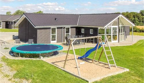 Four-Bedroom Holiday Home