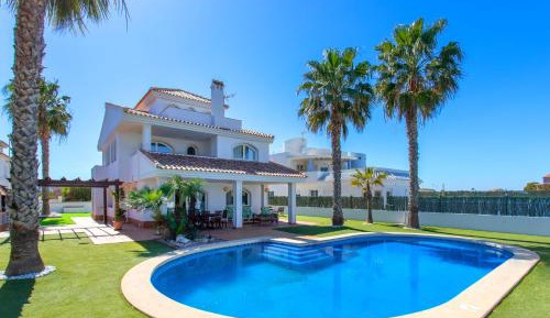 Villa with Private Pool