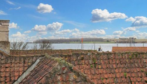 Two-Bedroom Holiday Home