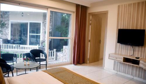 Double Room with Pool View