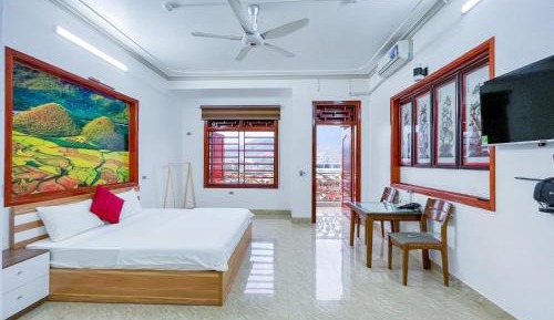 Deluxe Double Room with Balcony