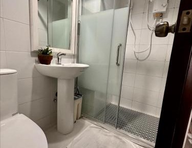 Quadruple Room with Private Bathroom
