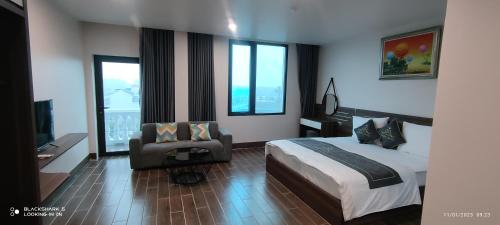 Deluxe Double Room with Balcony