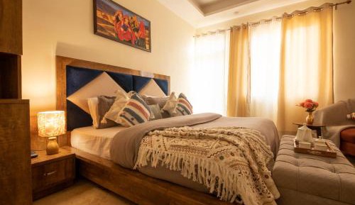 Junior Suite with Balcony