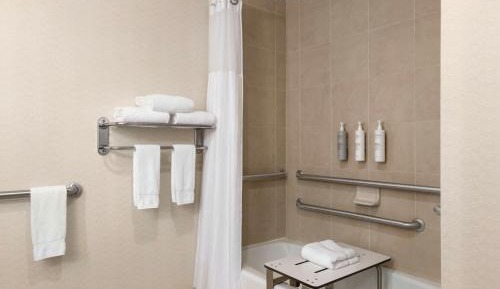 King Room with Tub - Mobility and Hearing Access