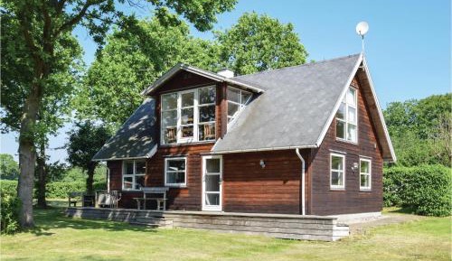 Two-Bedroom Holiday Home