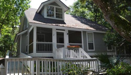 Two-Bedroom Holiday Home