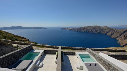 Dome Suite with Heated Plunge Pool