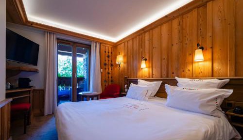 Standard King Room