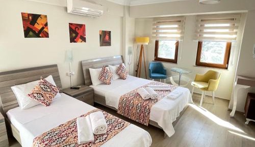 Triple Room with City View