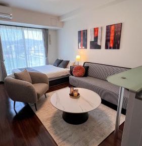 Studio Apartment with Balcony 902