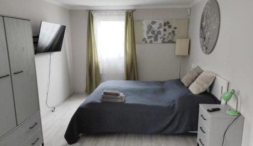 One-Bedroom House