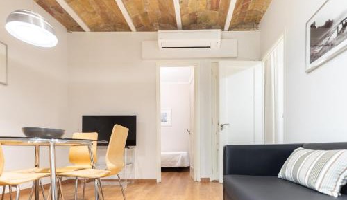 Four-Bedroom Standard Apartment